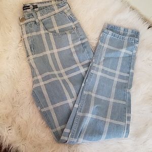 PLAID MOM JEANS